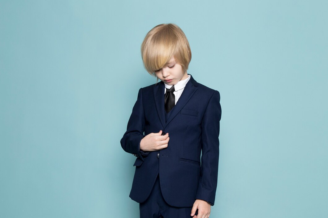 Jak dobrze dopasować garnitur do sylwetki dziecka?